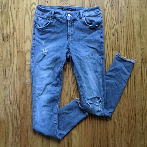 Zara Mid-Rise Skinny Jeans - Picture 4 of 5